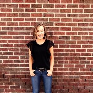 Meet your Posher, Jade